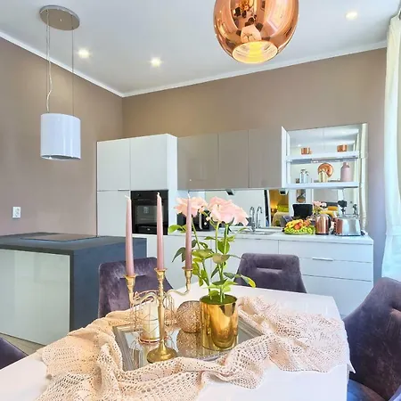 Daire Hedone Luxury With Free Parking Pula