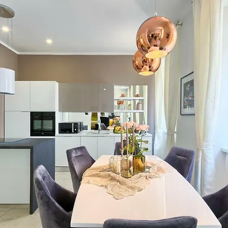 Hedone Luxury With Free Parking Daire