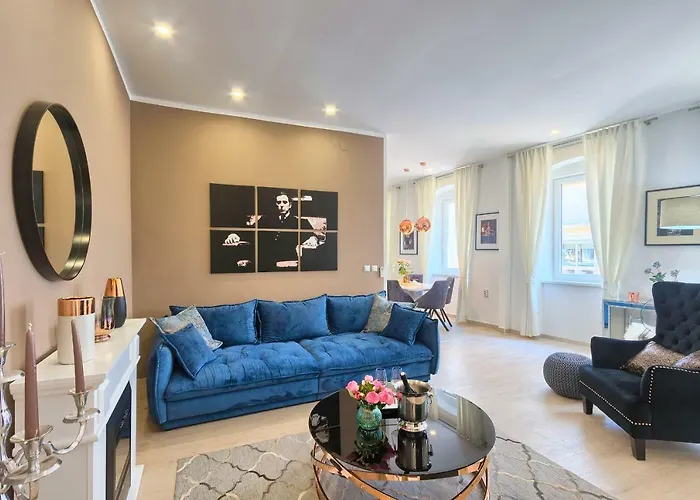 Апартаменты Hedone Luxury With Free Parking Пула